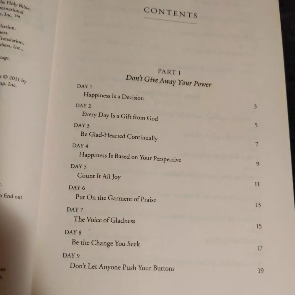 BOOK - Picture 4 of 9